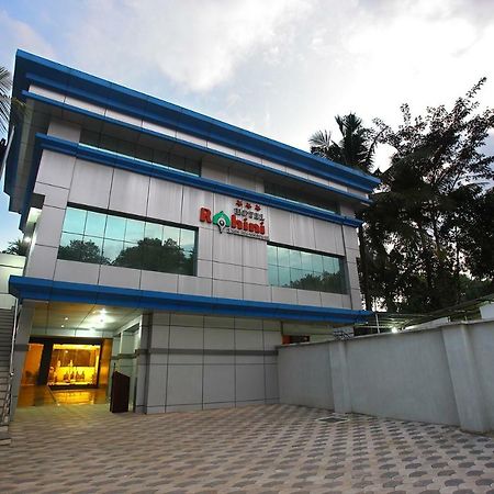 Hotel Rohini International Kallār Extérieur photo