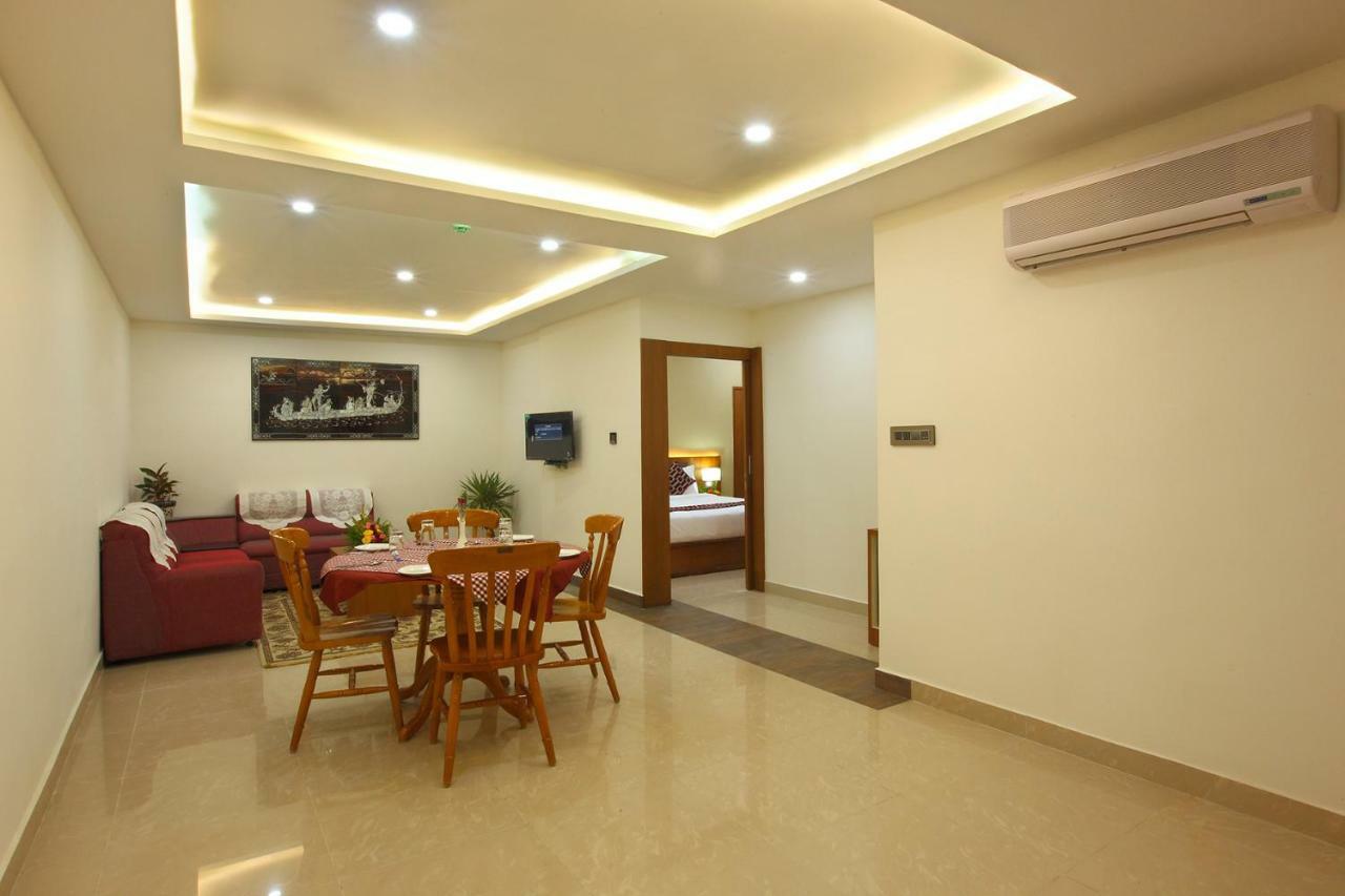 Hotel Rohini International Kallār Extérieur photo