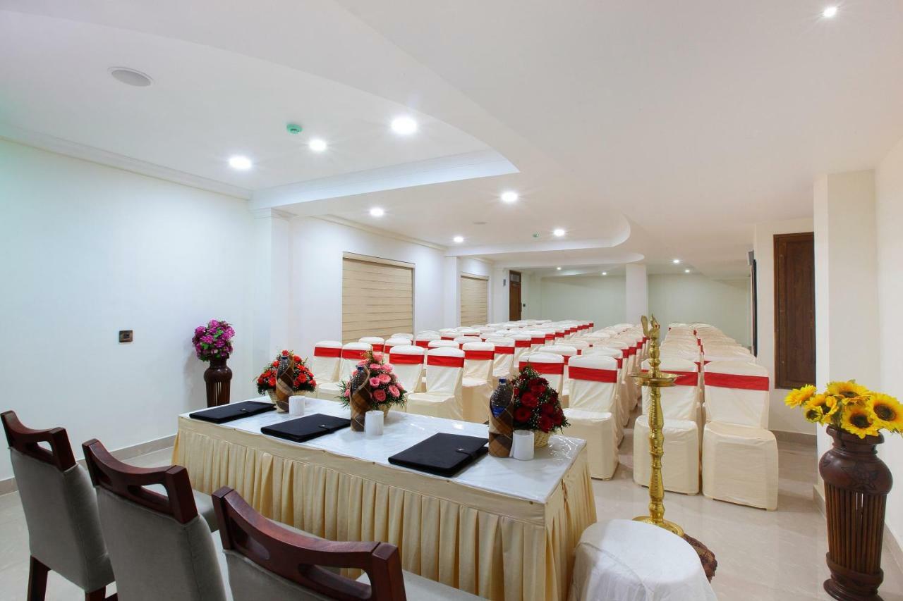 Hotel Rohini International Kallār Extérieur photo