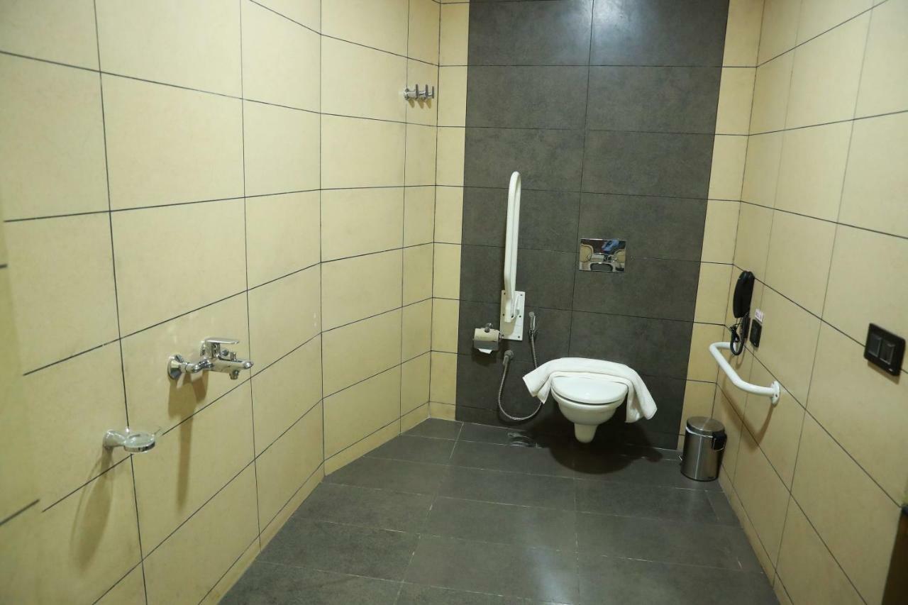 Hotel Rohini International Kallār Extérieur photo