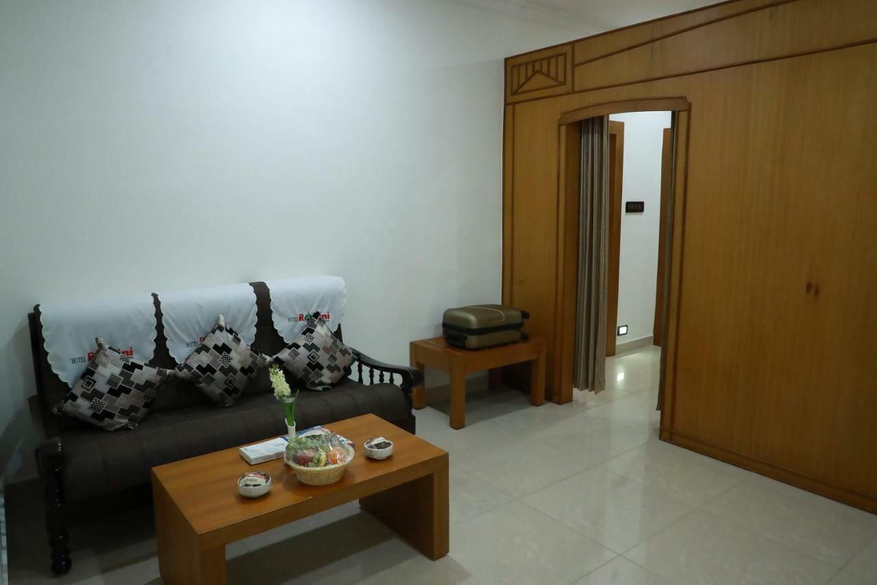 Hotel Rohini International Kallār Extérieur photo